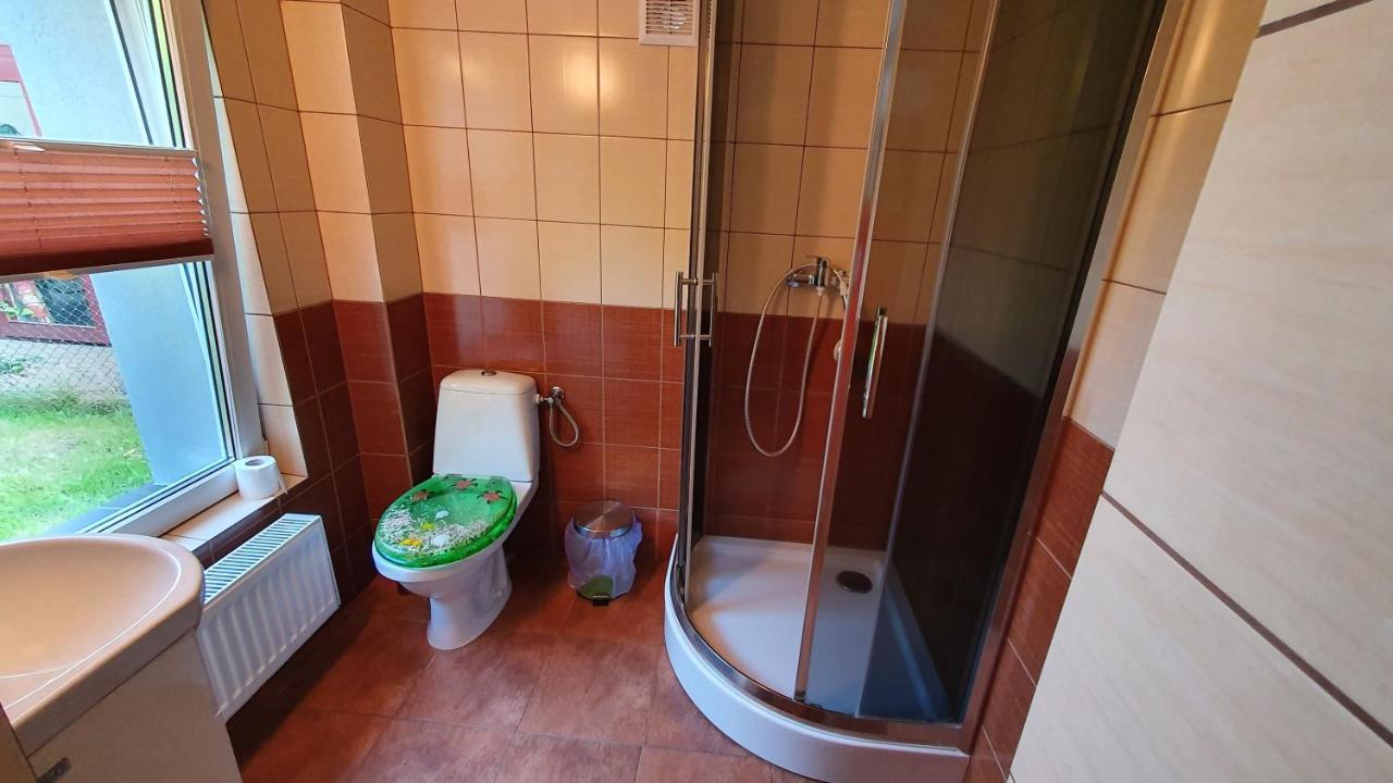 "U Izy" Pokoje Goscinne I Przyczepy Campingowe Mielno  Exteriér fotografie