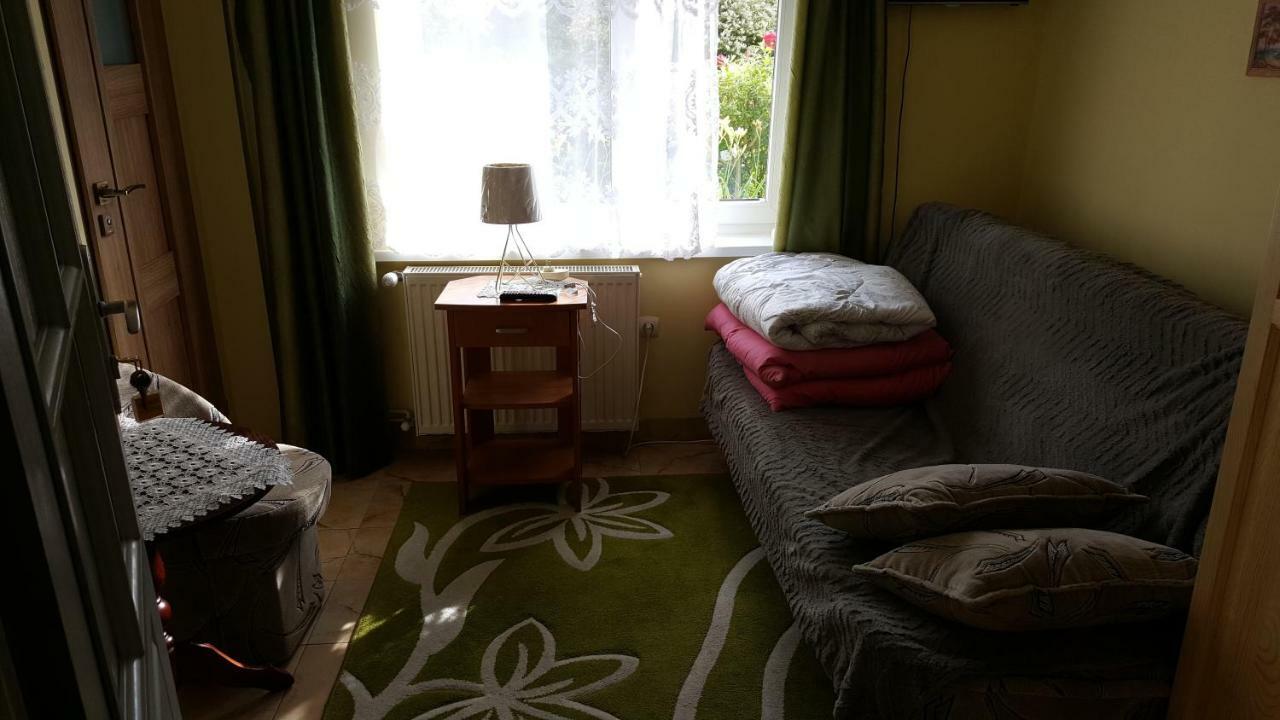 "U Izy" Pokoje Goscinne I Przyczepy Campingowe Mielno  Exteriér fotografie